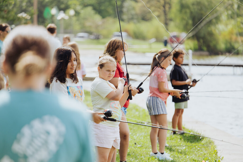 Lilly Center for Lakes & streams, education, program, warsaw, winona lake, indiana, educating students, lake, watershed, erosion, fishing, kosciusko county